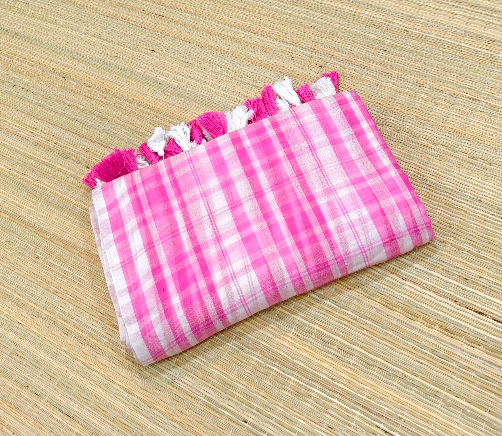 Premium mul cotton check saree