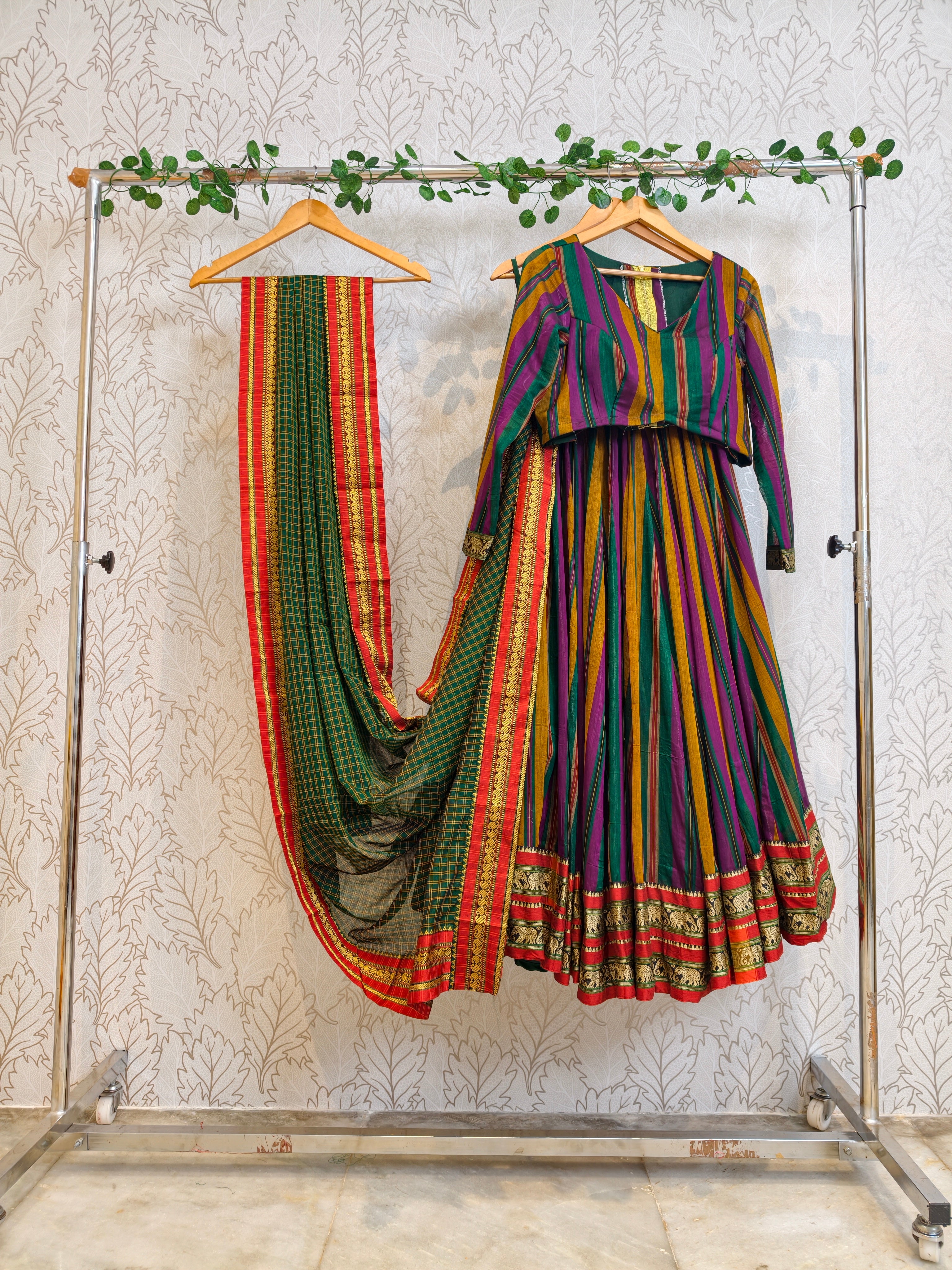 Pure Handloom Narayanpet cotton kali cut lehenga PNC01